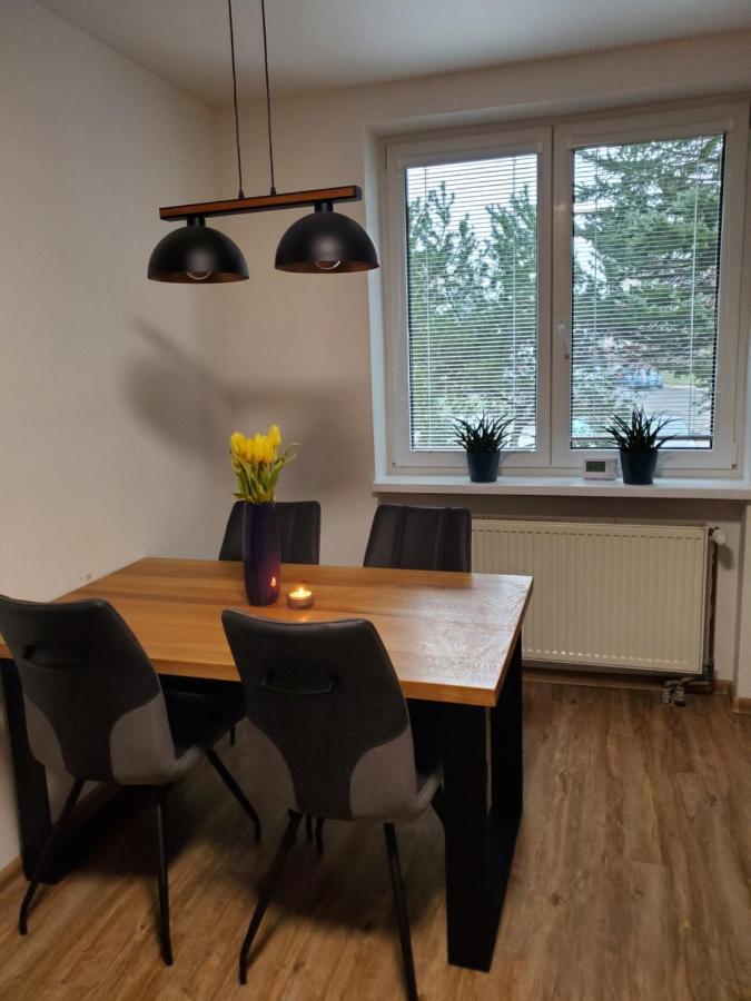 Novy Apartman Eva Jicin Bagian luar foto