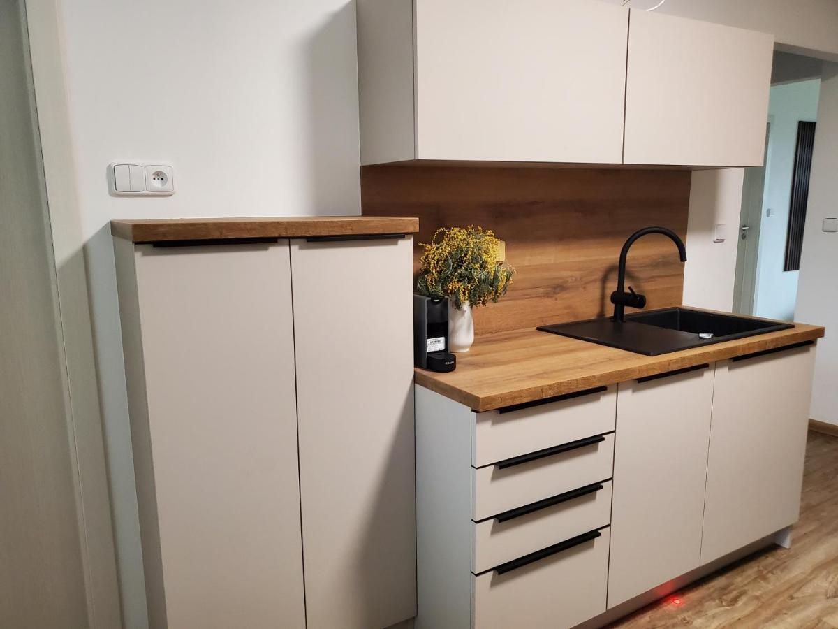 Novy Apartman Eva Jicin Bagian luar foto